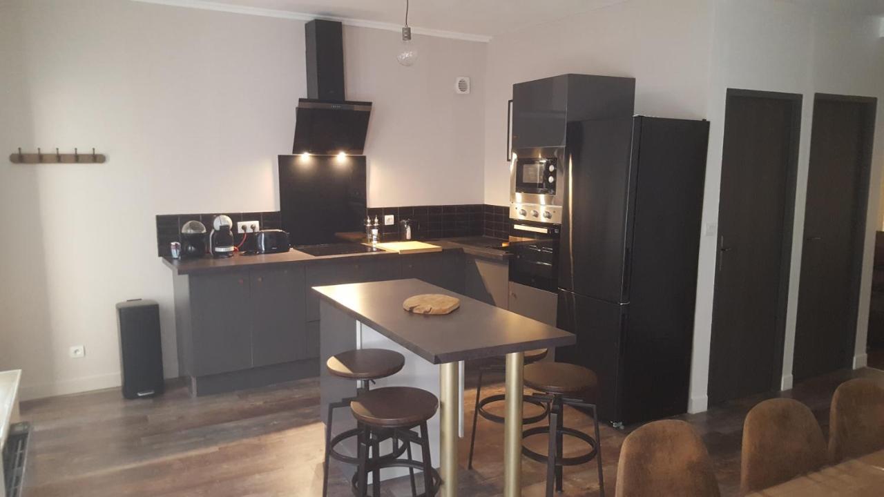 Appartement Spacieux Et Atypique Sedán Exterior foto